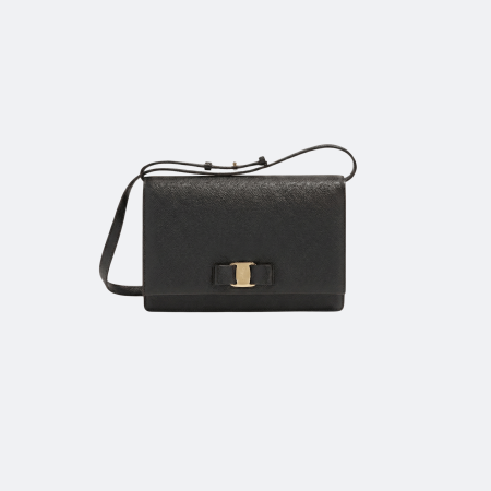 Ferragamo Vara Bow Medium Shoulder Bag - Black